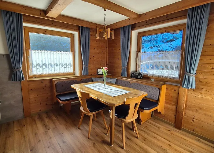 豪斯卡拉门塔尔酒店 施文道