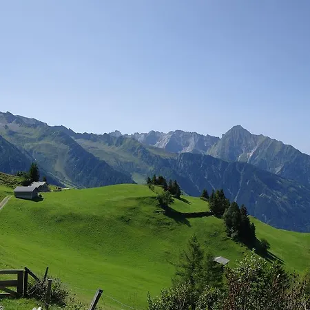 Haus Klammtal アパート